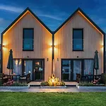 Point Chalet *