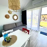 Point Chalet *