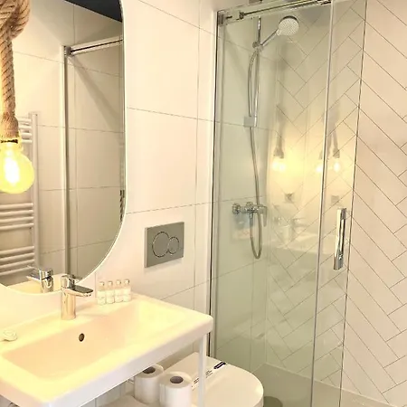 Point מידז'יוודז'י